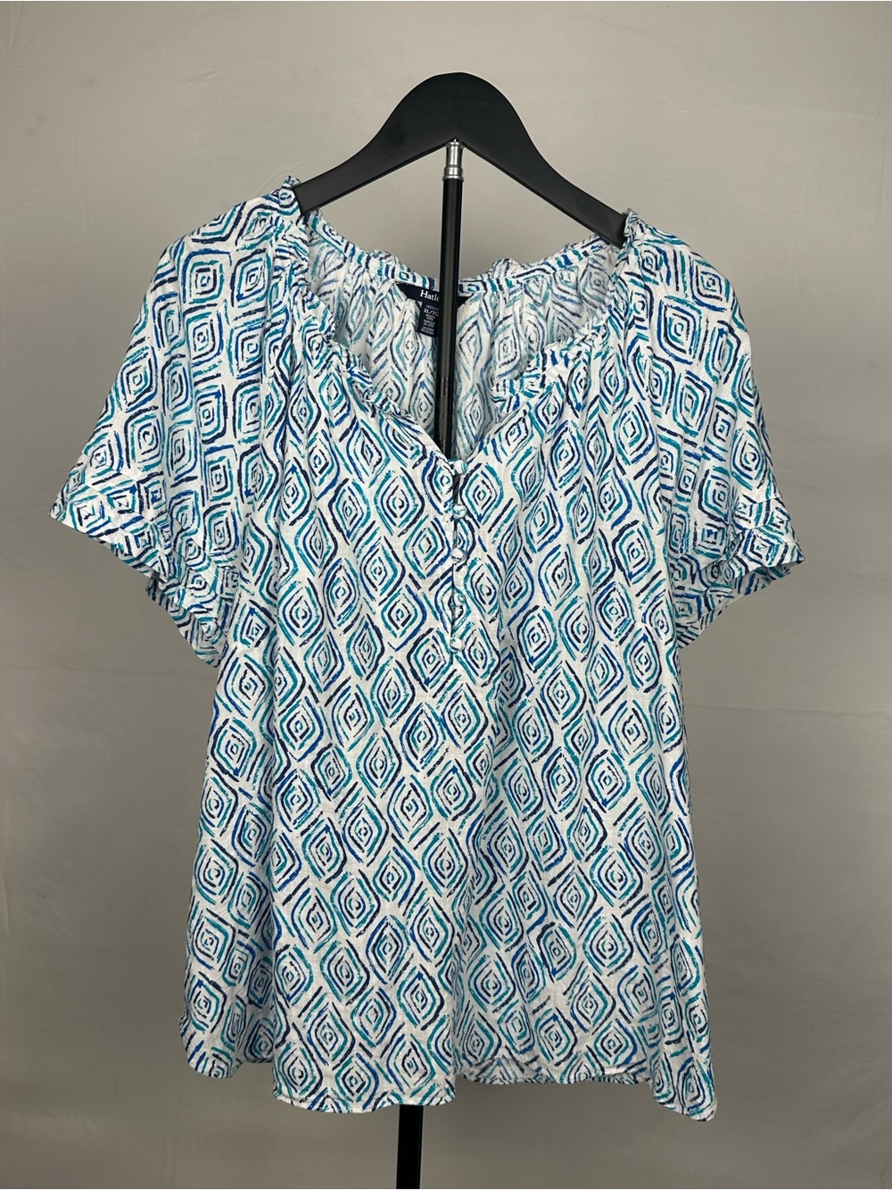 Hatley White and Blue Geometric Short Sleeve Blouse